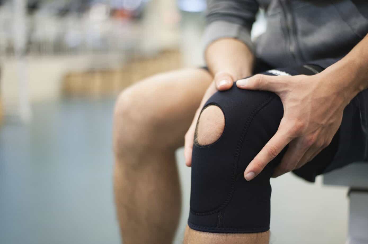 knee brace for torn meniscus
