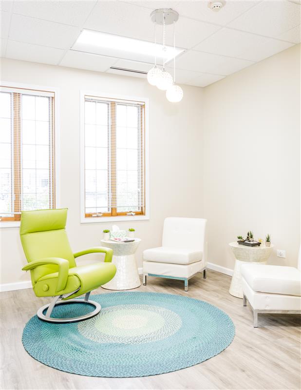 PHT - GIOSTAR Chicago Office - Recovery Room - 20230330